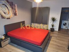 Doamna Ghica, oportunitate, garsoniera, bloc 1980